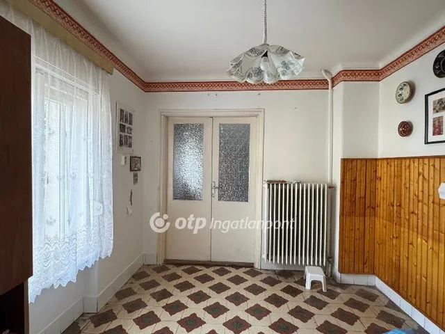 Eladó ház Vál 104 nm