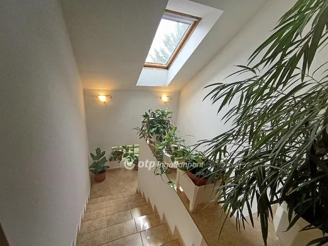 Eladó ház Érd, Parkváros 310 nm