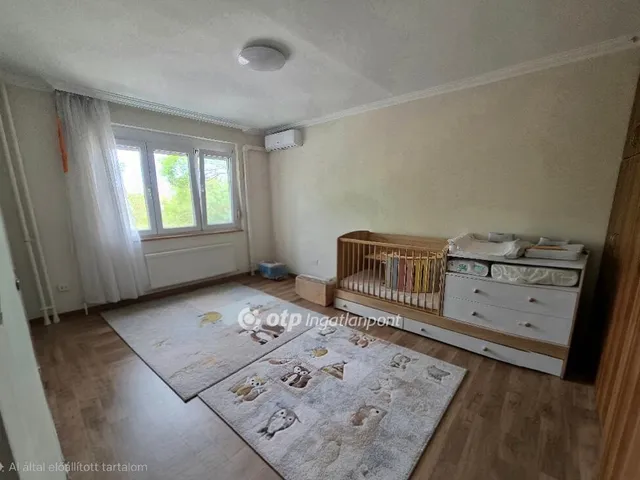 Eladó lakás Százhalombatta 71 nm
