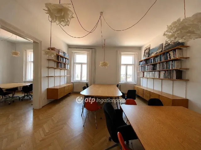 Eladó lakás Budapest I. kerület, Várnegyed 92 nm