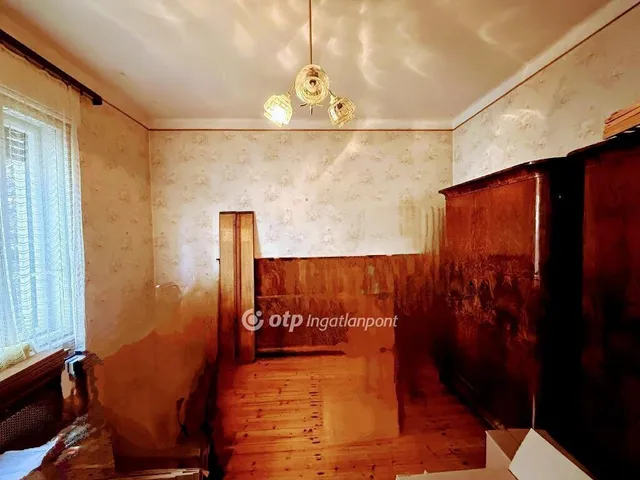 Eladó ház Kápolnásnyék 74 nm