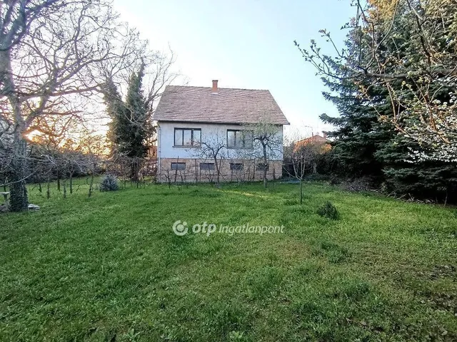 Eladó telek Érd, Vincellér 1059 nm
