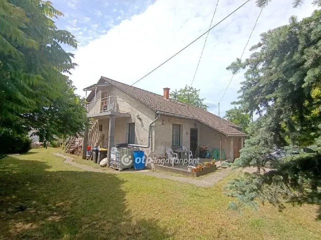 Eladó ház Érd, Dombosváros 209 nm
