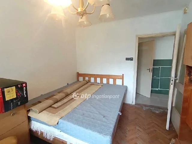 Eladó ház Érd, Dombosváros 209 nm