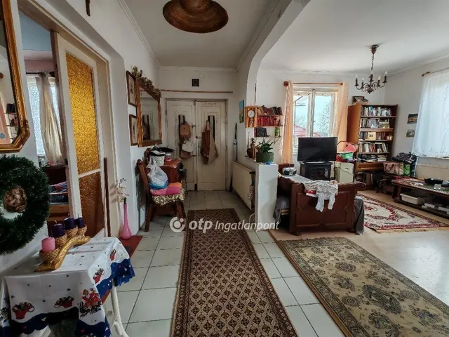 Eladó ház Zsámbék 150 nm