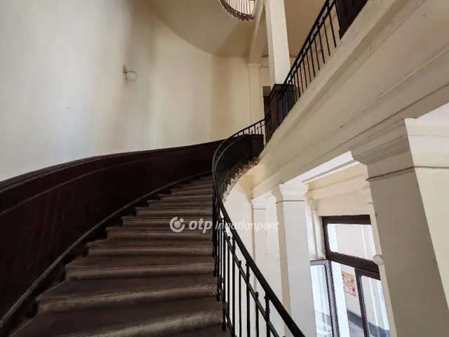 Eladó lakás Budapest IX. kerület 152 nm