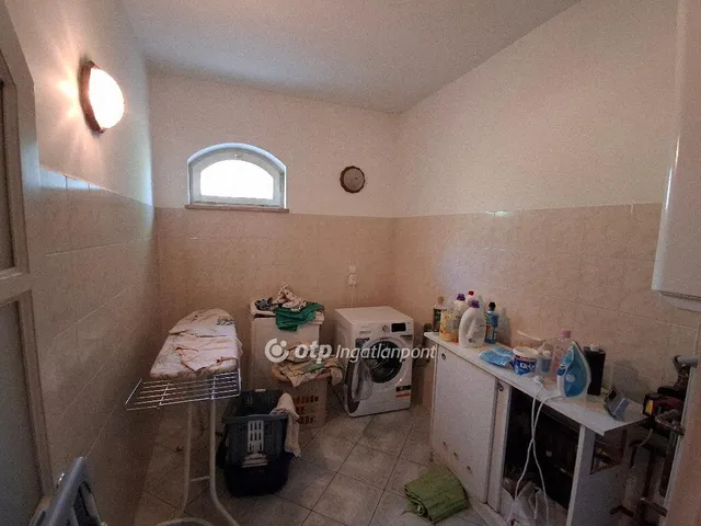 Eladó ház Érd 223 nm