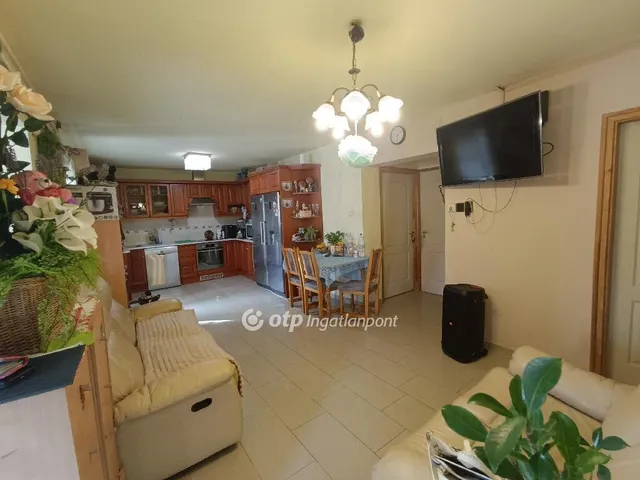 Eladó ház Érd 94 nm