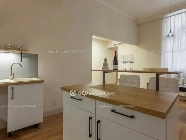 Eladó lakás Budapest VI. kerület 113 nm