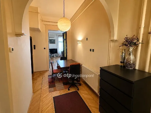 Eladó lakás Budapest IX. kerület 83 nm