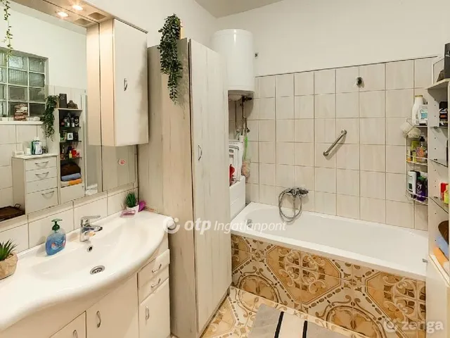 Eladó ház Zsámbék 178 nm