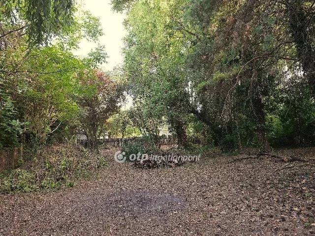 Eladó telek Érd, Érdliget 1679 nm