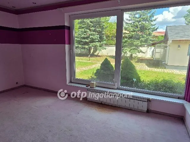 Eladó ház Érd 328 nm