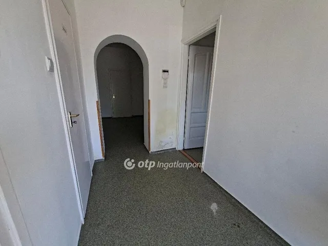 Eladó kereskedelmi és ipari ingatlan Ráckeve 121 nm