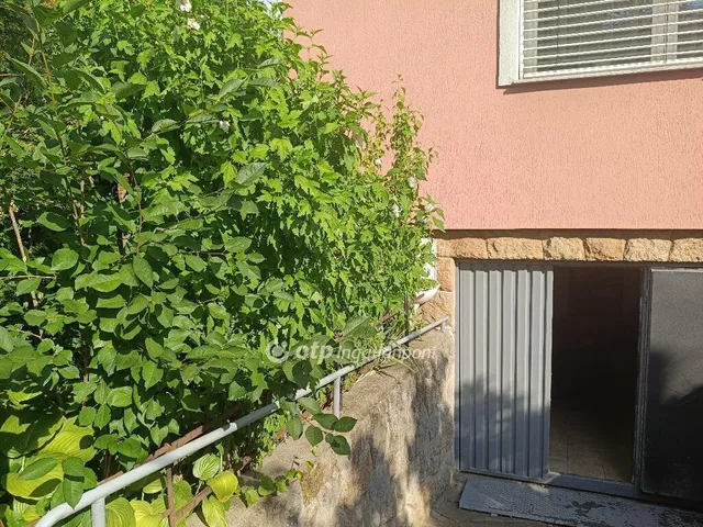 Eladó ház Törökbálint 225 nm