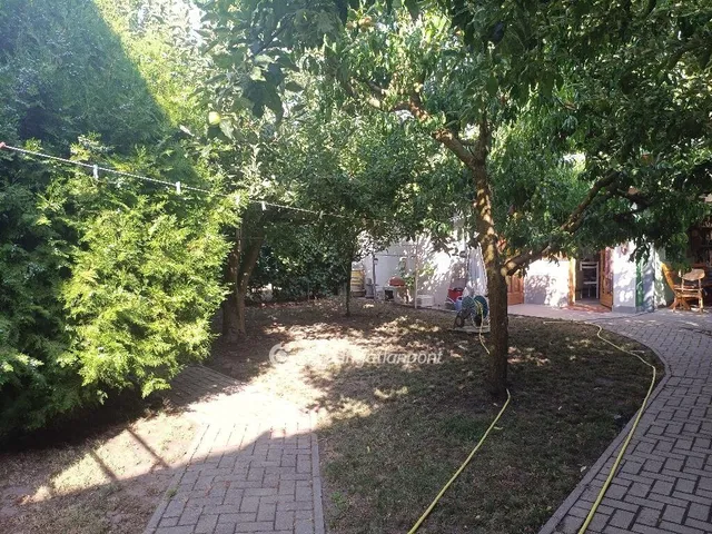 Eladó ház Törökbálint 225 nm