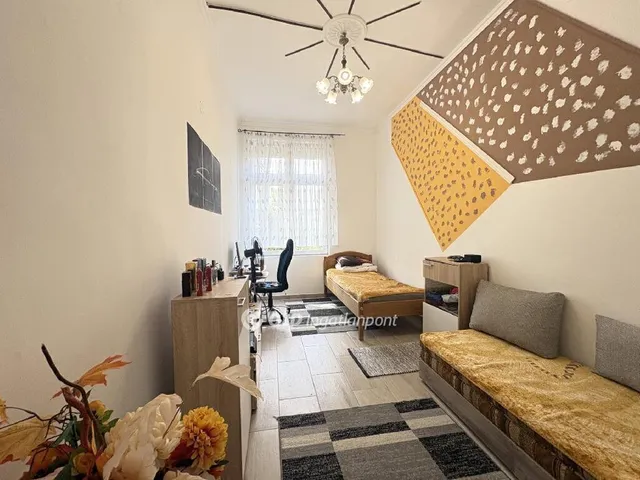 Eladó lakás Budapest XXI. kerület 72 nm