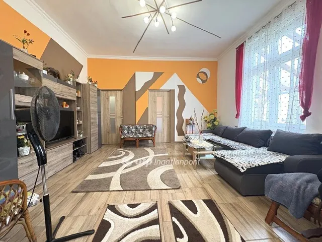 Eladó lakás Budapest XXI. kerület 72 nm