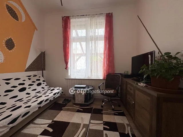 Eladó lakás Budapest XXI. kerület 72 nm