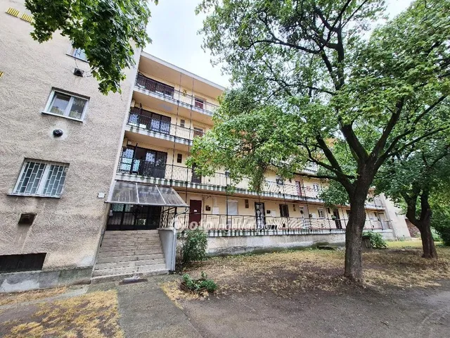 Eladó lakás Budapest XXI. kerület 40 nm