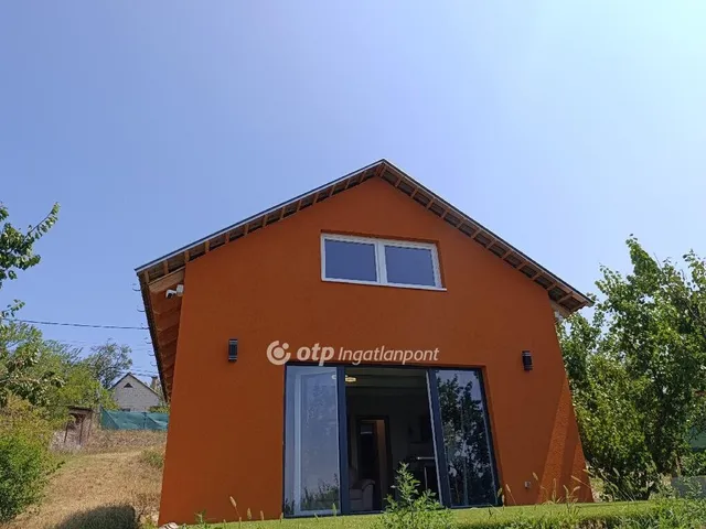 Eladó ház Tárnok, Öreghegy 80 nm
