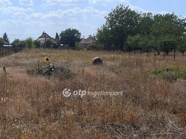 Eladó ház Baracska 90 nm