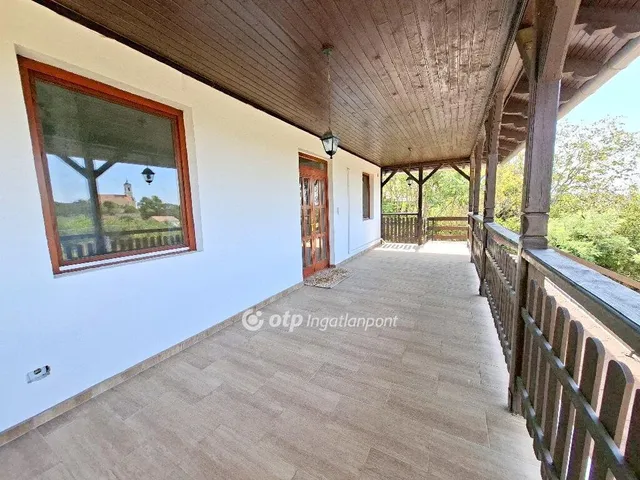 Eladó ház Ercsi 148 nm