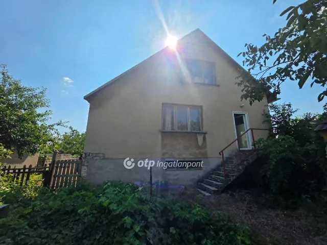 Eladó ház Tatabánya 145 nm