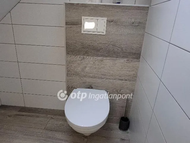 Kiadó lakás Nagytarcsa 45 nm