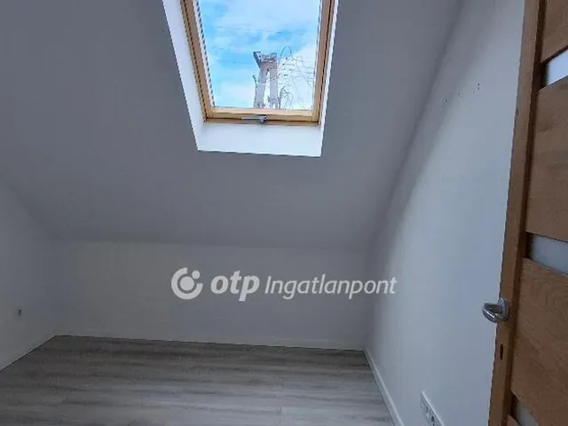 Kiadó lakás Nagytarcsa 45 nm