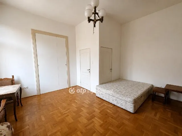 Eladó lakás Budapest VIII. kerület 73 nm
