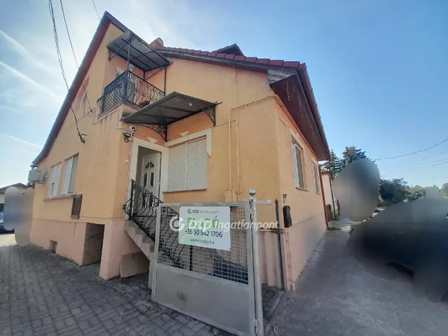 Eladó ház Szomód 144 nm