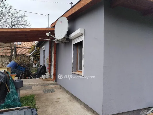 Eladó ház Martonvásár 140 nm