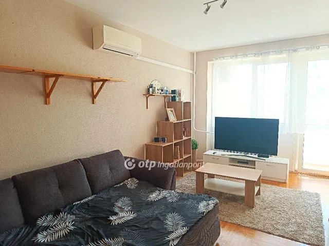 Eladó lakás Budapest XI. kerület, Gazdagrét 28 nm