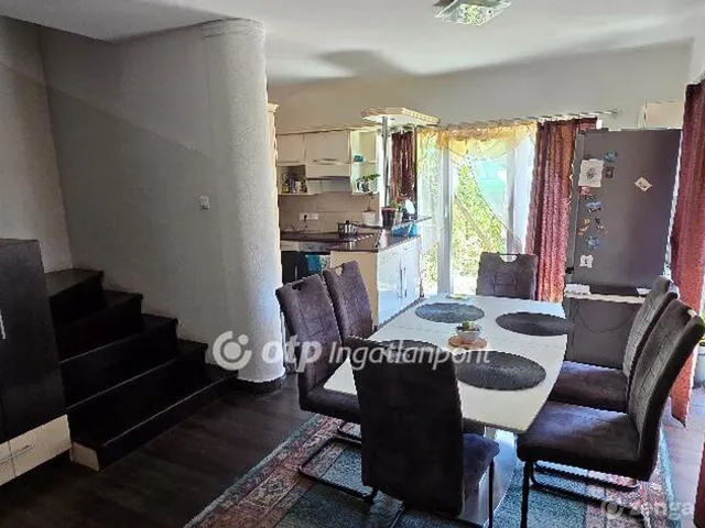 Eladó ház Budaörs 262 nm