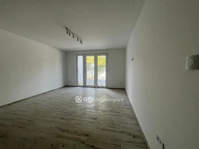 Eladó lakás Érd 98 nm