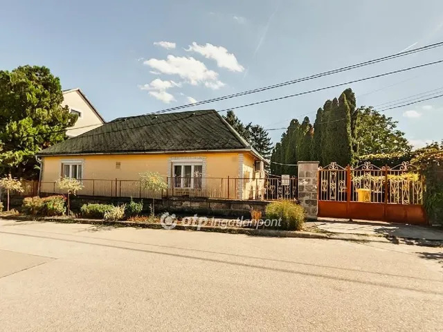 Eladó ház Pusztazámor 145 nm