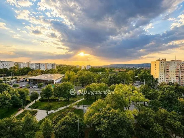 Eladó lakás Budapest XI. kerület 70 nm