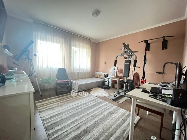 Eladó ház Érd, Parkváros 243 nm