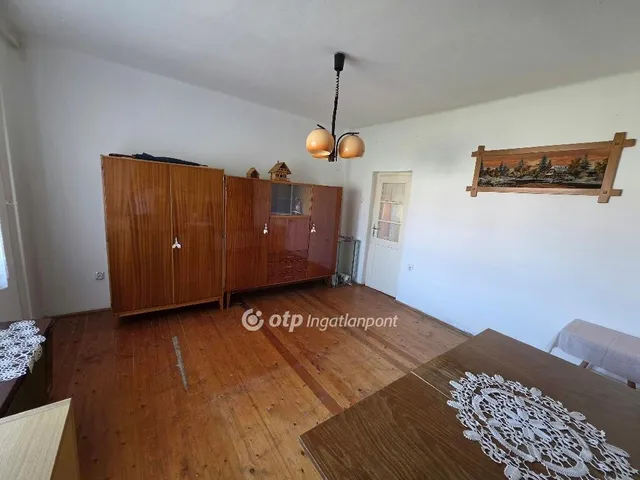Eladó ház Pusztaszabolcs 70 nm