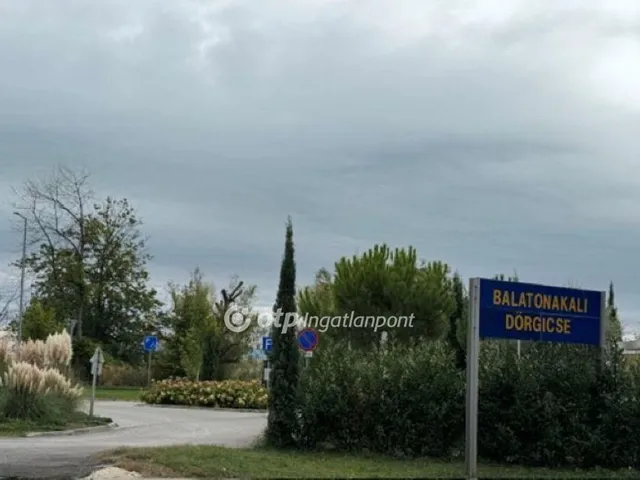 Eladó ház Balatonakali 33 nm