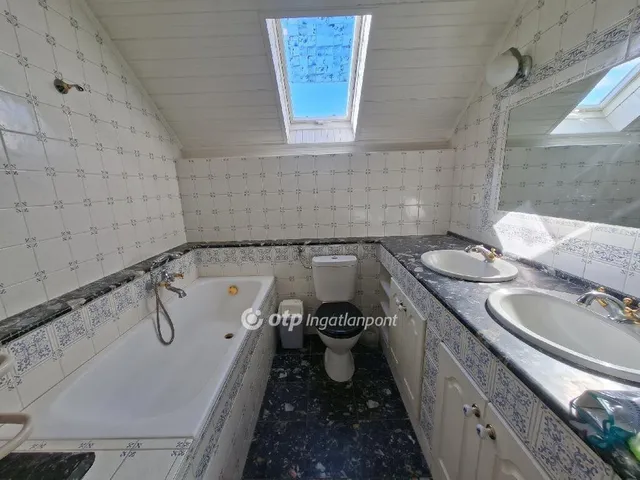 Eladó ház Tárnok 160 nm