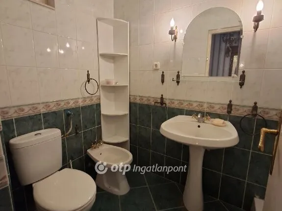 Eladó ház Tárnok 160 nm