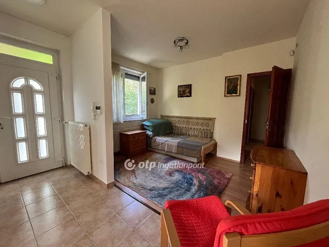 Eladó ház Diósd 219 nm