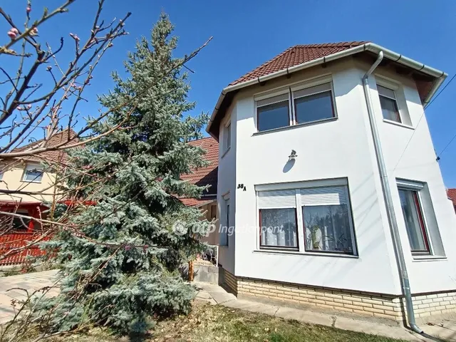 Eladó ház Martonvásár 143 nm