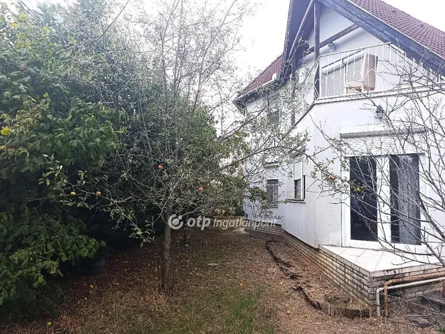 Eladó ház Martonvásár 143 nm