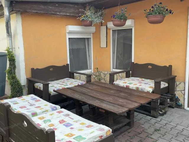 Eladó ház Dorog 43 nm