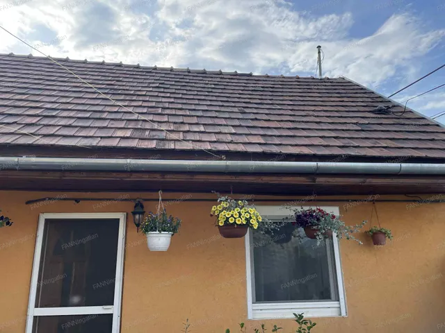 Eladó ház Dorog 43 nm