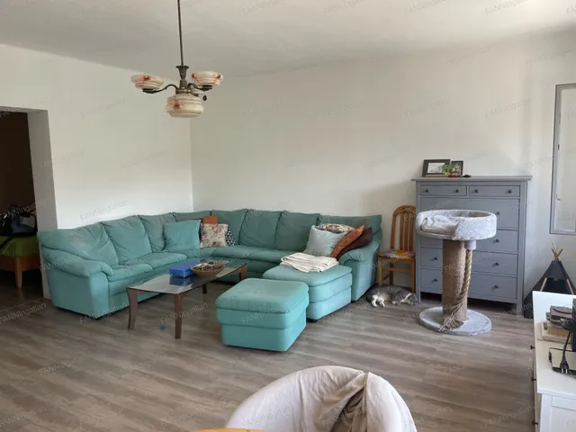 Eladó ház Pilismarót 128 nm