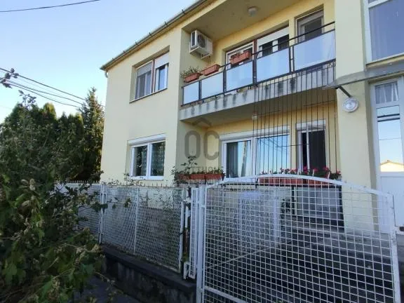 Eladó lakás Siófok, Belváros 96 nm